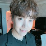 [방탄소년단] +)있잖아.. 어.. 나 머글이긴 한데 나 방금 치인...