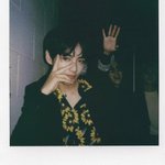 [방탄소년단] 와 아미들아 뷔 <b>이사진</b>