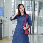 이주연 공항패션 <b>데님</b> 원피스 잘 어울리네~