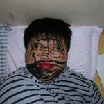 아 친구가 내얼굴에 <b>낙서</b>함 ㅋㅋㅋ