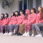 <b>별명</b> 적힌 후드 입은 러블리즈