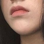 [댓글부탁해] 이거랑 비슷한 립색 아는사람
