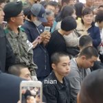 [EXO] 지오빠 <b>입대</b>보러가서 시우민만 찍고있네
