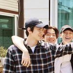 [EXO] 세니는 <b>충전</b>중 눈.눈