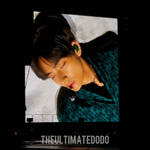 (인증추가)뷔 진짜 신기하게 생겼다