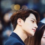 게릴라 데이트 한 엘 얼굴 미쳤다