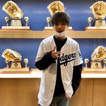 [모두드루와] <b>LA</b> 다저스 류현진 선발 경기 직관하러 간 방탄 슈가