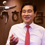 오하이오주 '리마 군용전차공장' 둘러보는 트럼프 (32)