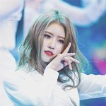 그냥 지나칠 수 없을 <b>여</b><b>돌</b>