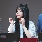 [댓글부탁해] 얼굴 좀 길고 머리 긴데 <b>체대</b>