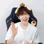 [백현] 190509 배그 백현이.<b>gif</b> 3