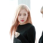 로제 <b>사복</b> 완전 취저야