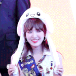 <b>토끼모자</b> 썼던 아이돌 좀 올려주라