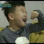 베이컨이랑 김치랑 밥이랑 된장찌개랑 <b>어묵</b>이랑 계란이랑 등등 잇스