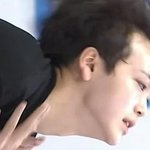 <b>송형준</b> 이거 M자 이마 맞아?????