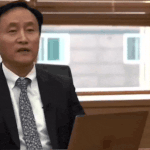 [모두드루와] 티비에 최애 아버지 나온다 신기해 ㅋㅋ