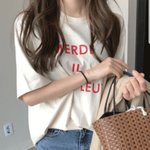 이 반팔 만구천원 주고 사는거 낭비같아 <b>적절</b>한것 같아??