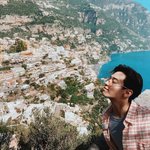 <b>헨리</b> 컴백한거 알지 얘들아