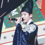 <b>한복</b> 입은 아이돌 사진 올리고 가자