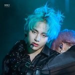 [충격] 방탄 <b>뷔</b> 이사진 쩐다..,,,
