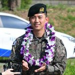 [댓글부탁해] 드디어 오늘 <b>전역</b>한 연예인