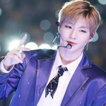 <b>강</b>다니엘 픽셀아트 졸귀야 ㅋㅋ