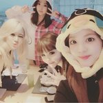 [모두드루와] 데뷔 10주년 오랜만에 모인 <b>2NE1</b>