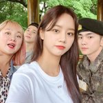 [댓글부탁해] 샤이니 키 면회 간 <b>혜리</b>.JPG
