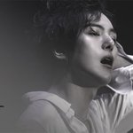 <b>은은</b>한 분위기 뿜는 잘생김