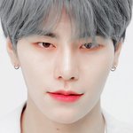비 오는 날 함께 <b>우산</b> 쓰고파