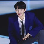 [프듀X] 1차 방출위기인 잘생긴 연습생.gif