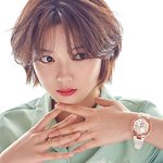 김유정 분위기 좀 달라진 듯