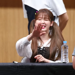 <b>팬</b>싸에서 커플을 본 <b>여</b>돌의 반응