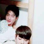 이 둘 투샷이 나라고 <b>미래</b>다