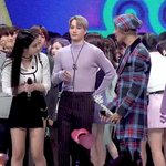 [댓글부탁해] 송민호 때문에 <b>표정</b>관리 안되는 카이.jpg