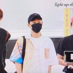 [EXO] 근데 종인이는 안덥나?