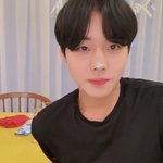 [모두드루와] 박지훈 오늘 <b>브이</b>앱 얼굴 미쳤다 ㅠㅠ