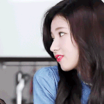 [댓글부탁해] <b>사나</b>는 목이 아픈가 왜 맨날 꺽음?