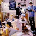 [EXO] <b>평행</b>우주하면 이건데