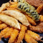 <b>모듬</b>튀김 분식 먹방 새우튀김 튀김만두