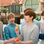 [EXO] 자공 찬열이<b>보고</b> 노잼이라고 빠져ㅋㅋㅋㅋ