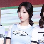 [댓글부탁해] 컬러랑 <b>투명</b> 렌즈 둘다 껴본애들아
