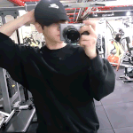 [백현] 백현이 얼굴 작은거봐