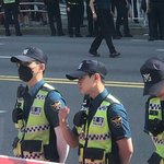 [드루와] 어제자 <b>퀴어</b>축제 직관한 연예인.jpg