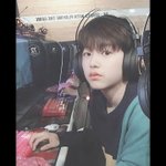 [EXO] <b>사람</b>없는데 혼자 뭐<b>함</b>
