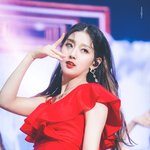 [드루와] <b>울반</b> 여자애가 내 남친이랑 더 잘어울리길래 포기하려고