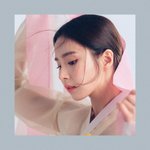 한복 입은 신세경