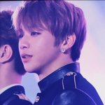 [강다니엘] 눈빛으로 <b>모든</b>걸 <b>말</b>하는...