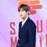 [강다니엘] 강대표님 (˃̣̣̣̣̣̣︿˂̣̣̣̣̣̣ )