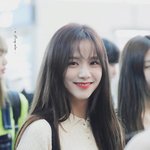 앞머리 내린 지수